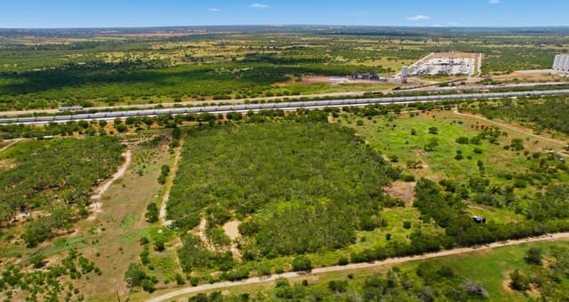 569  Gutierrez Ln Lot 4, Floresville, TX 78114 — photo 6