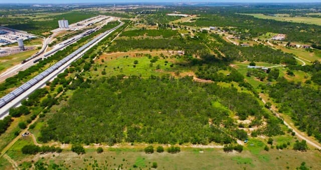 569  Gutierrez Ln Lot 4, Floresville, TX 78114 — photo 7