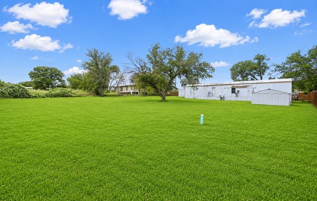 125  Villa Ridge Dr, Poteet, TX 78065 — photo 19