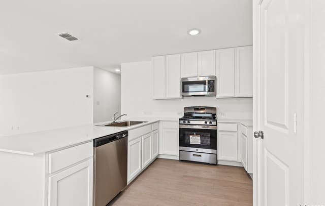 5206  Morgan Crst, San Antonio, TX 78253 — photo 3