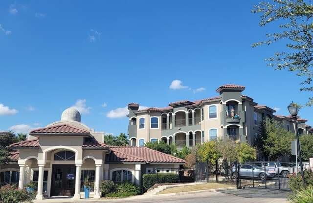 5455  Rowley Unit UNIT 5302, San Antonio, TX 78240 — photo 3