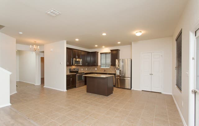 9342  Fisherman Prt, Converse, TX 78109 — photo 4