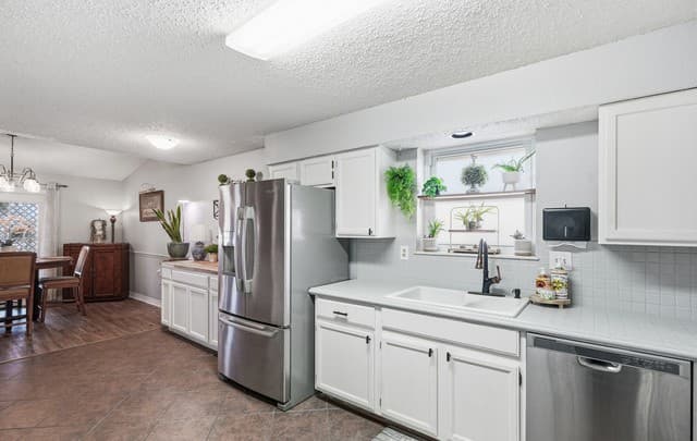 3729  Hunters Glen, Schertz, TX 78108 — photo 17