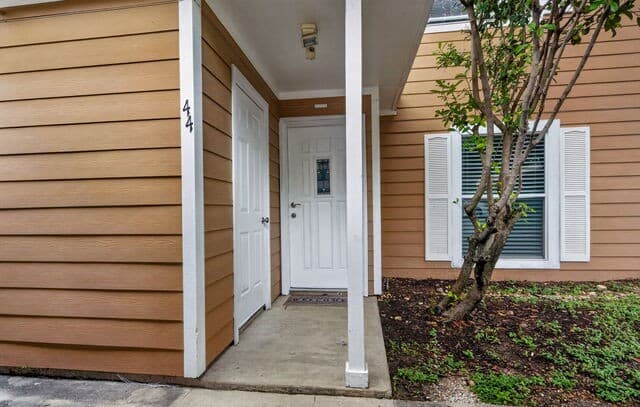 7322  Oak Manor Dr Unit 44