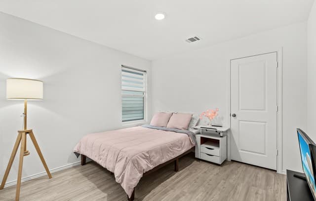7030  Tides Trail, San Antonio, TX 78252 — photo 18