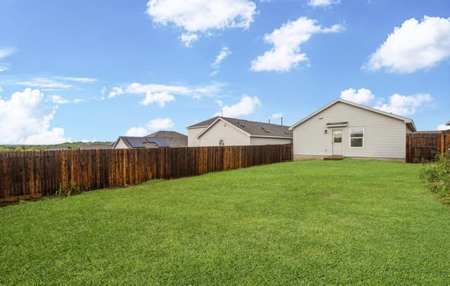 7030  Tides Trail, San Antonio, TX 78252 — photo 25