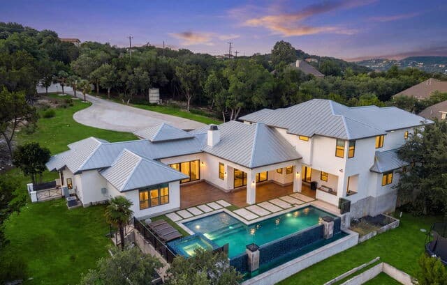 22964 Cielo Vista Dr