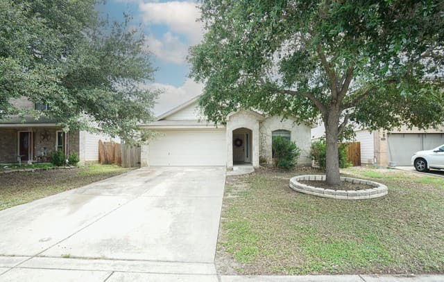 9045 Clearwood Path