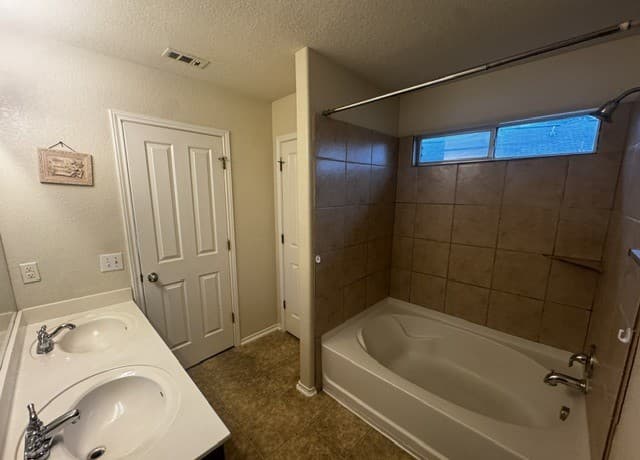 3614  Dunlap Flds, Converse, TX 78109 — photo 13