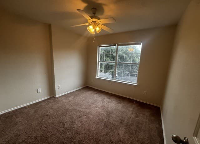 3614  Dunlap Flds, Converse, TX 78109 — photo 15