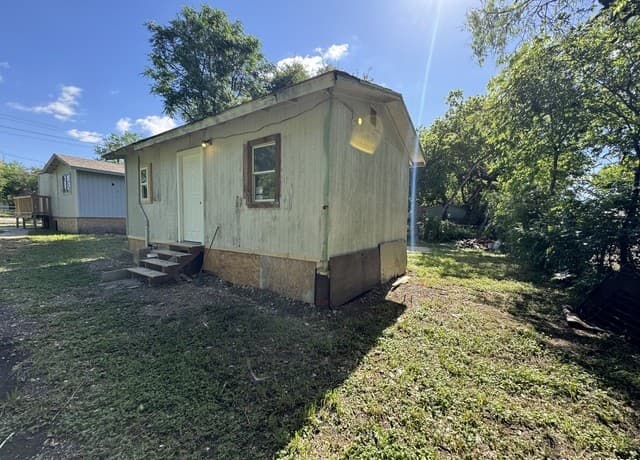 520 W Mitchell St, San Antonio, TX 78204 — photo 12
