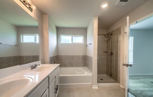 13210  Cadenza Crk, San Antonio, TX 78252 — photo 13