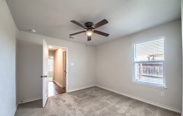 13210  Cadenza Crk, San Antonio, TX 78252 — photo 18
