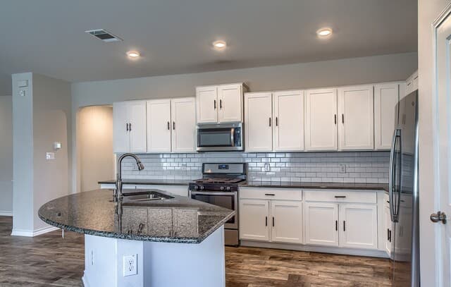 13210  Cadenza Crk, San Antonio, TX 78252 — photo 8