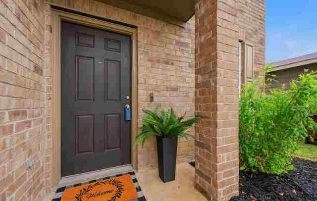 10318  McQueeney, San Antonio, TX 78252 — photo 3