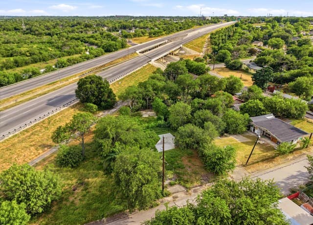350  Morningview Dr, San Antonio, TX 78220 — photo 7