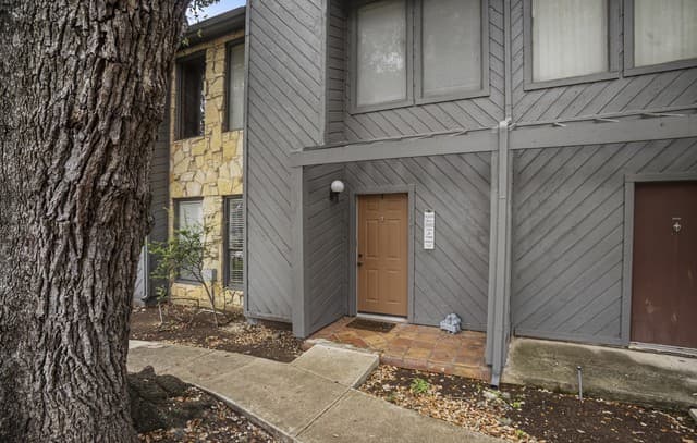 3843  Barrington Unit 131H, San Antonio, TX 78217 — photo 2