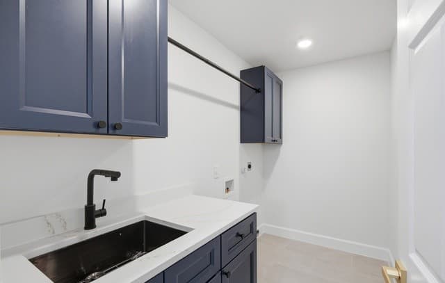 319 E Terra Alta Dr, San Antonio, TX 78209 — photo 13
