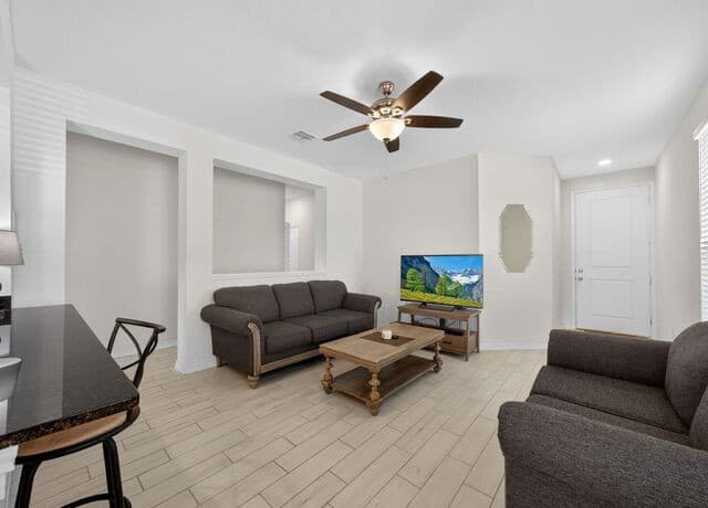 11663  Midnight Rain, San Antonio, TX 78245 — photo 4