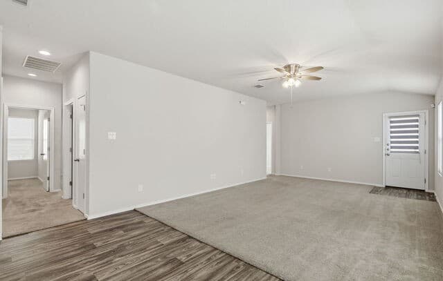 4614  Heathers Cross, St Hedwig, TX 78152 — photo 8