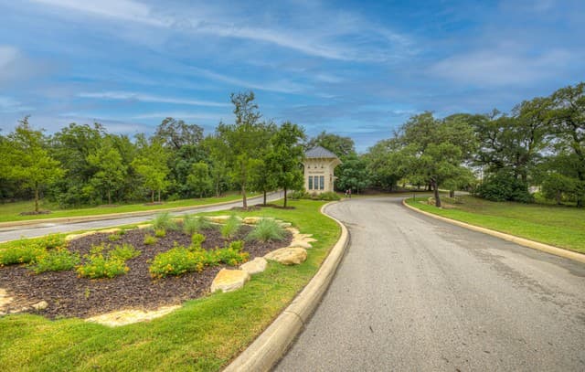 11240  Ensor St, Boerne, TX 78006 — photo 2