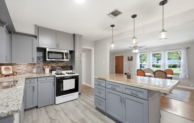 651  Shadywood, San Antonio, TX 78216 — photo 15