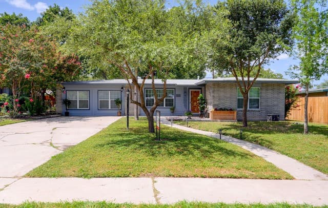 651  Shadywood, San Antonio, TX 78216 — photo 3
