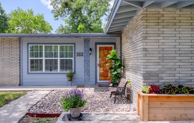651  Shadywood, San Antonio, TX 78216 — photo 6