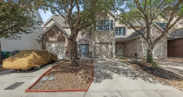 4139  Copano Bay, San Antonio, TX 78229 — photo 2
