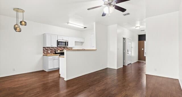 4139  Copano Bay, San Antonio, TX 78229 — photo 4