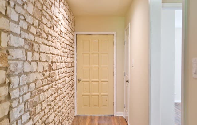 131  Creekside Dr, Boerne, TX 78006 — photo 4