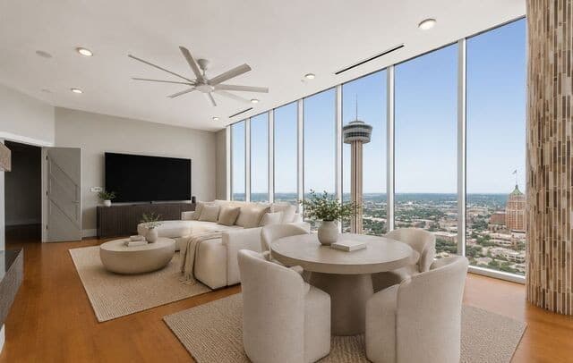 610 E Market St Unit 3001, San Antonio, TX 78205 — photo 12