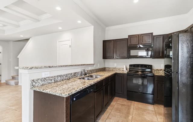 6015  Karly Way Unit 104, San Antonio, TX 78244 — photo 12