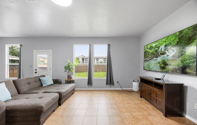 7418  Derby Vis, Selma, TX 78154 — photo 7