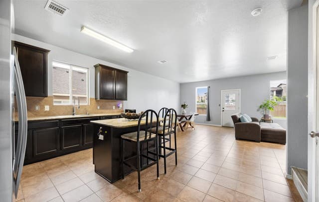 7418  Derby Vis, Selma, TX 78154 — photo 9