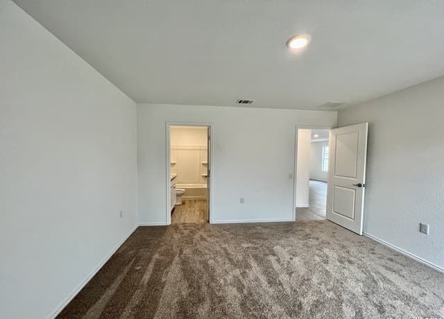 10015  Kersey Ml, San Antonio, TX 78224 — photo 11