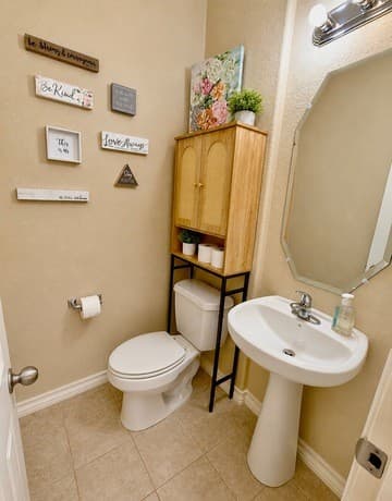 1848  Lost Trail, Pleasanton, TX 78064 — photo 6