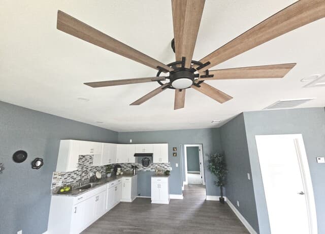 325  Ave B, Poteet, TX 78065 — photo 9