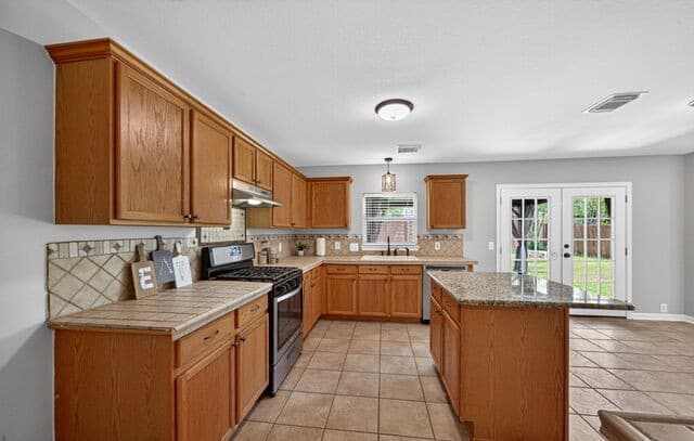 6517  Rosethorn Dr, San Antonio, TX 78249 — photo 14