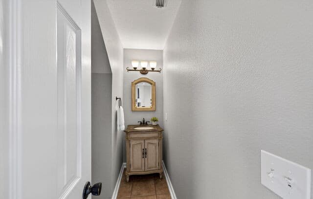 6517  Rosethorn Dr, San Antonio, TX 78249 — photo 19