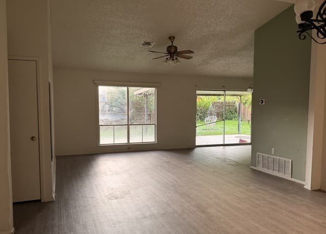 12723  La Quinta, San Antonio, TX 78233 — photo 4