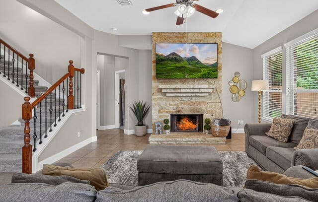 3319  Valley Crk, San Antonio, TX 78261 — photo 5