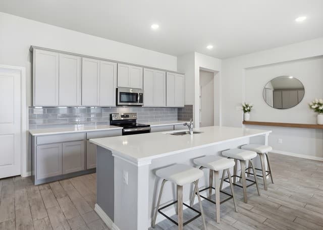 253  Holland Park, Schertz, TX 78108 — photo 11