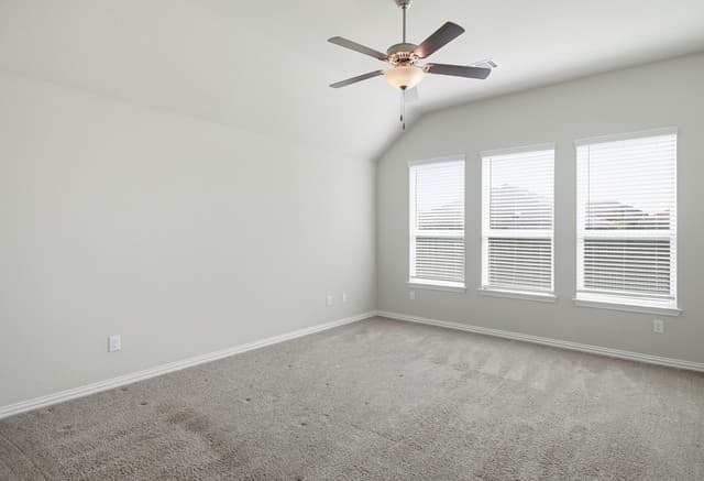 253  Holland Park, Schertz, TX 78108 — photo 16