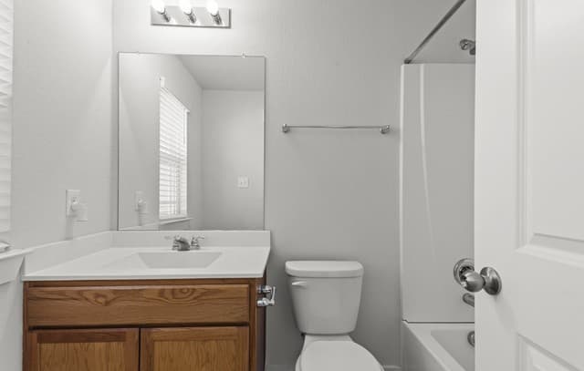 4837  Park Gln, Marion, TX 78124 — photo 19
