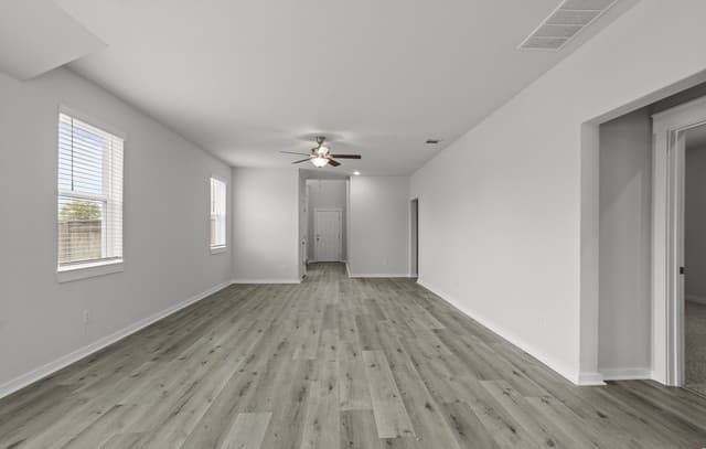 4837  Park Gln, Marion, TX 78124 — photo 4