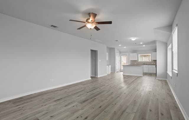 4837  Park Gln, Marion, TX 78124 — photo 5