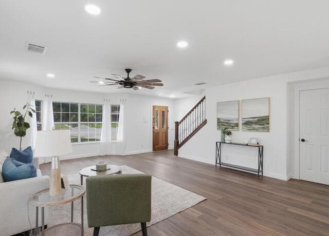 1687  Fir Cir, Schertz, TX 78154 — photo 3