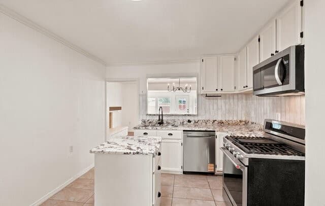 231  Cicero Dr, San Antonio, TX 78218 — photo 10