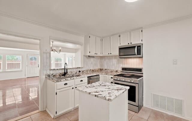 231  Cicero Dr, San Antonio, TX 78218 — photo 11